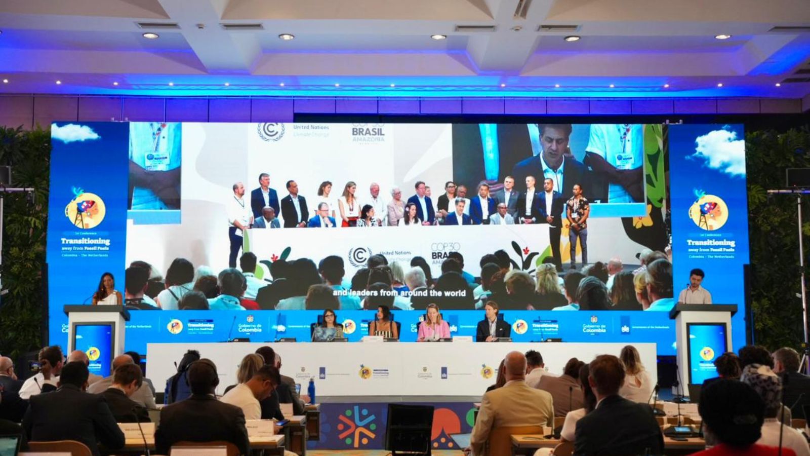 Tuvalu vai sediar próxima conferência global sobre saída dos combustíveis fósseis