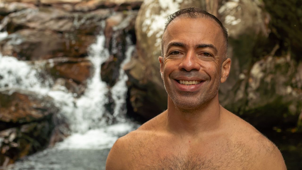 Ewerton Azevedo, turista que se encantou com as paisagens naturais da Serra do Tepequém, em Roraima.